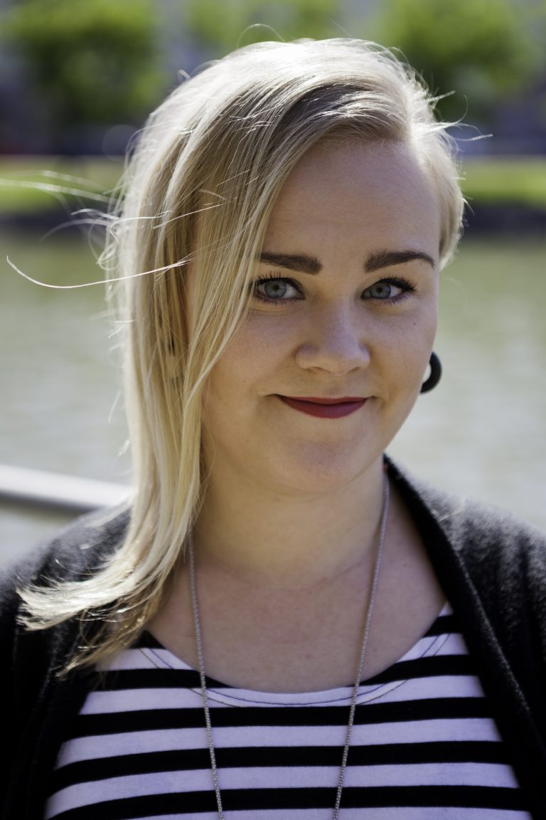 Laura Ylitalo Helsingin Sosialidemokraattien toiminnanjohtajaksi